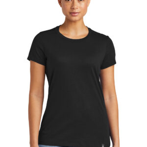 New Era  Ladies Heritage Blend Crew Tee. LNEA100