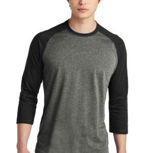 New Era  Heritage Blend 3/4-Sleeve Baseball Raglan Tee. NEA104
